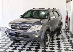 2005 TOYOTA FORTUNER 2.7 4WD AT Dark Gray