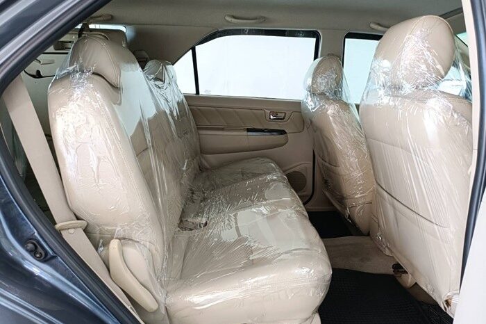 
2005 TOYOTA FORTUNER 2.7 4WD AT Dark Gray full									