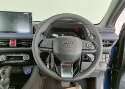 
BRAND NEW TOYOTA YARIS CROSS HEV LUXURY 2025 full									