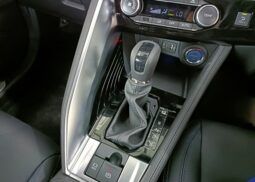 
BRAND NEW TOYOTA YARIS CROSS HEV LUXURY 2025 full									