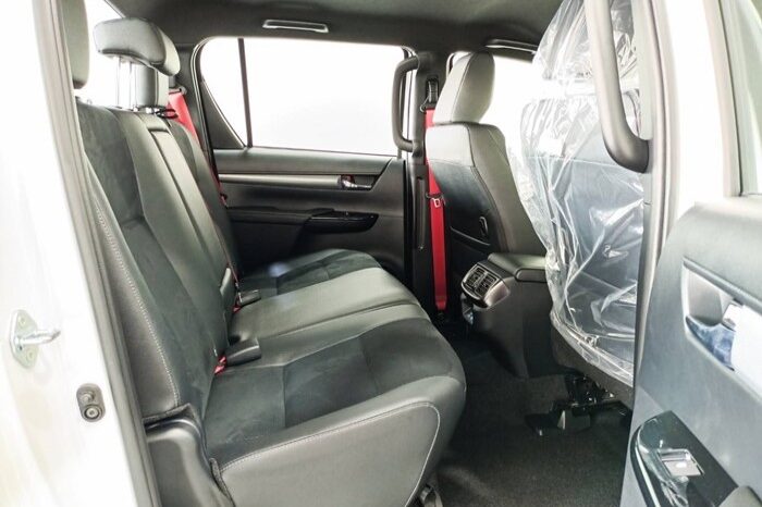 
BRAND NEW TOYOTA HILUX GR 2025 full									