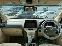 
LAND CRUISER PRADO TXL 4WD 2023 full									