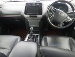 
LAND CRUISER PRADO TXL 5 SEATS 2018 full									