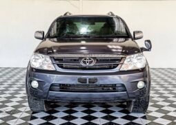 
2005 TOYOTA FORTUNER 2.7 4WD AT Dark Gray full									