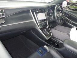 
TOYOTA HARRIER PREMIUM ADV 2018 full									