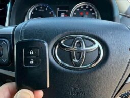 
TOYOTA HARRIER ELEGANCE 2WD 2018 full									