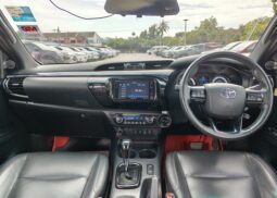 
TOYOTA HILUX DOUBLE CABIN 2018 full									