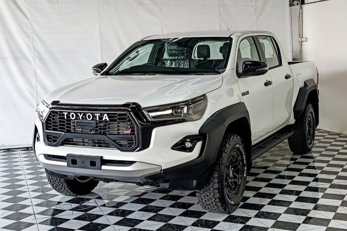 
BRAND NEW TOYOTA HILUX GR 2025 full									