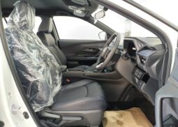 
BRAND NEW YARIS CROSS LUXURY 2025 full									