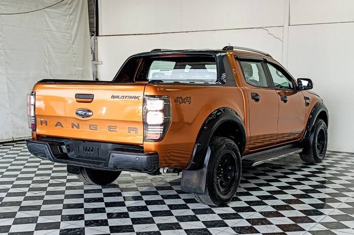 
2018 FORD DOUBLE CAB 3.2 4WD AT Orange full									