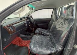 
TOYOTA HILUX SINGLE CAB 4WD 2018 full									