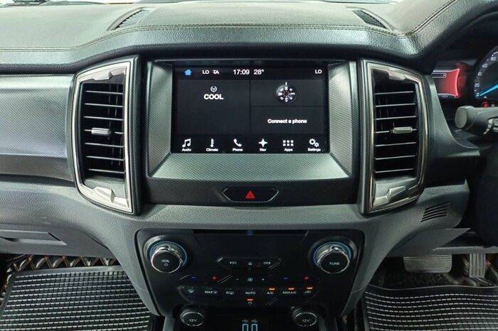 
2018 FORD DOUBLE CAB 3.2 4WD AT Orange full									