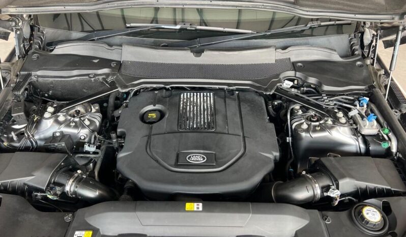 
Land Rover Range Rover Sport 3.0 SD V6 HSE Auto 4WD Euro 6 (s/s) 5dr full									