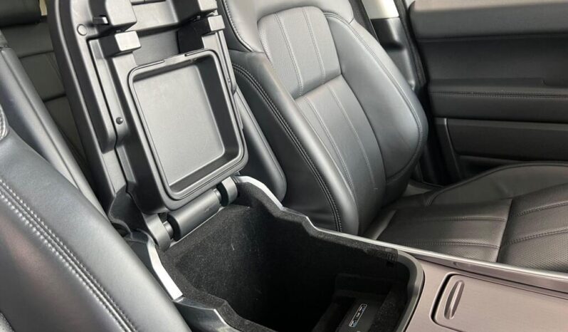 
Land Rover Range Rover Sport 3.0 SD V6 HSE Auto 4WD Euro 6 (s/s) 5dr full									