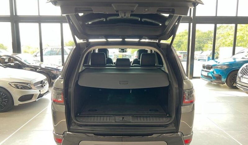 
Land Rover Range Rover Sport 3.0 SD V6 HSE Auto 4WD Euro 6 (s/s) 5dr full									