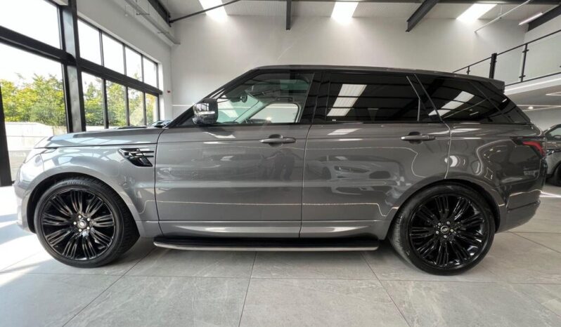
Land Rover Range Rover Sport 3.0 SD V6 HSE Auto 4WD Euro 6 (s/s) 5dr full									