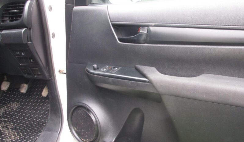 
TOYOTA HILUX Active 2.4 4X4 D-4D Single Cab 2018 full									