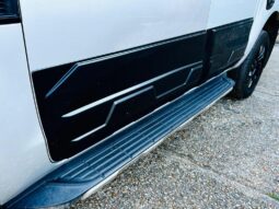 
Ford Ranger 3.2 TDCi Wildtrak Auto 4WD Euro 5 4dr full									