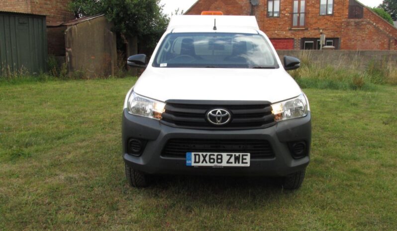 
TOYOTA HILUX Active 2.4 4X4 D-4D Single Cab 2018 full									