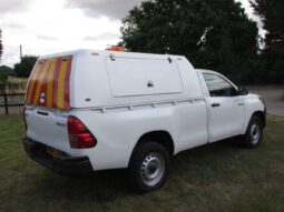 
TOYOTA HILUX Active 2.4 4X4 D-4D Single Cab 2018 full									