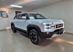 
BYD SHARK 6 1.5 4WD AT White full									