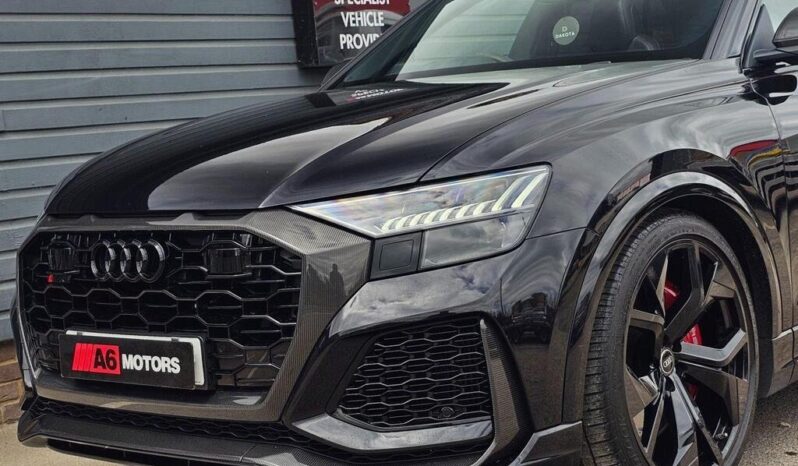 
AUDI RSQ8 Carbon Black full									