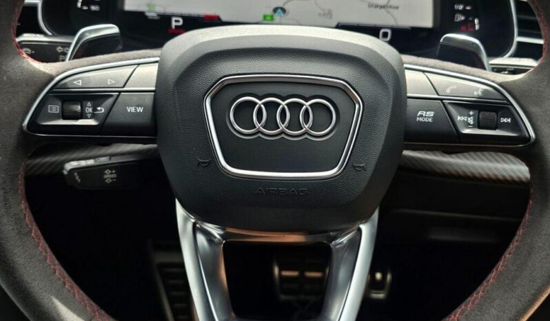 
AUDI RSQ8 Carbon Black full									