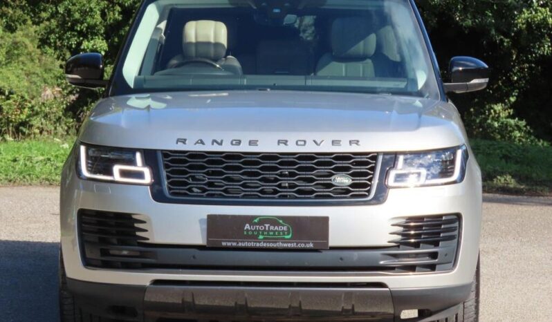 
Land Rover Range Rover 3.0 SD V6 Vogue Auto full									