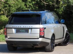 
Land Rover Range Rover 3.0 SD V6 Vogue Auto full									