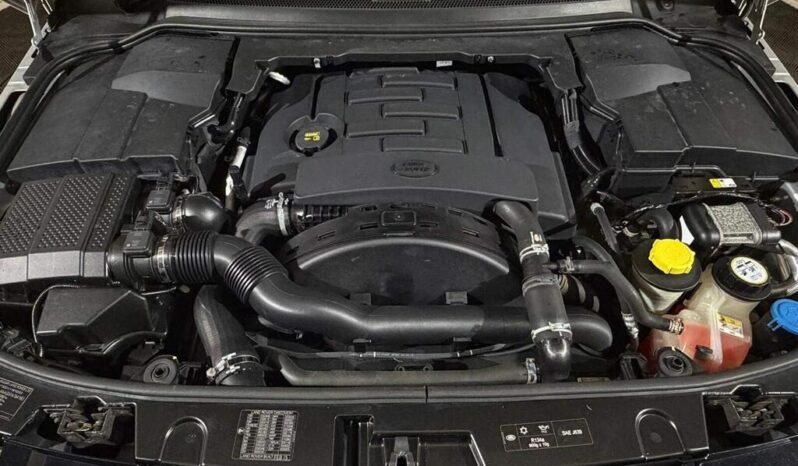 
Land Rover Discovery 4 3.0 SD V6 HSE Auto 4WD Euro 5 full									