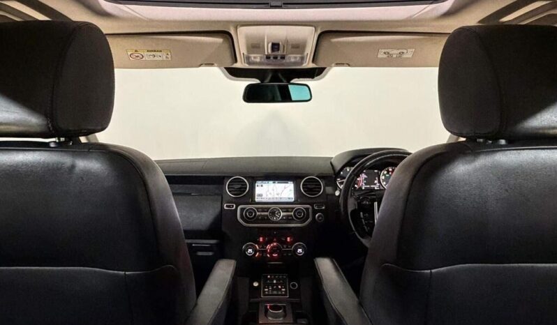 
Land Rover Discovery 4 3.0 SD V6 HSE Auto 4WD Euro 5 full									
