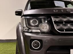 
Land Rover Discovery 4 3.0 SD V6 HSE full									