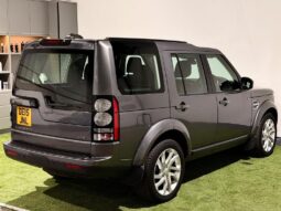 
Land Rover Discovery 4 3.0 SD V6 HSE full									