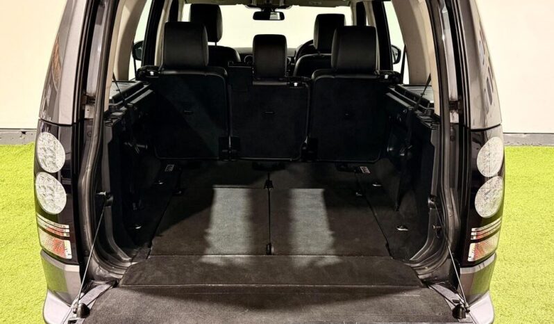 
Land Rover Discovery 4 3.0 SD V6 HSE full									