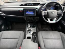 
Toyota Hilux 2.4 D-4D Icon Euro 6 (3.5t) full									