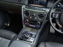 
Rolls-Royce Cullinan 6.75 V12 full									