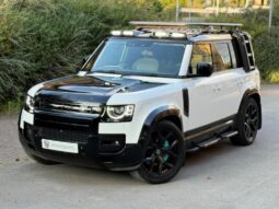 Land Rover Defender 110 3.0 i6 MHEV SE