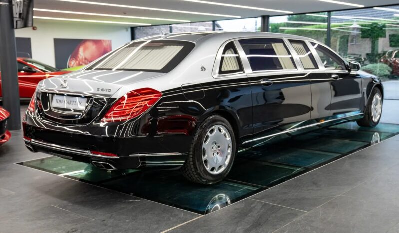 
Mercedes-Benz Maybach S600 Pullman full									