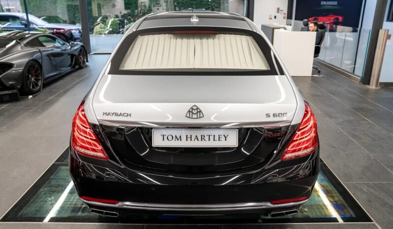 
Mercedes-Benz Maybach S600 Pullman full									