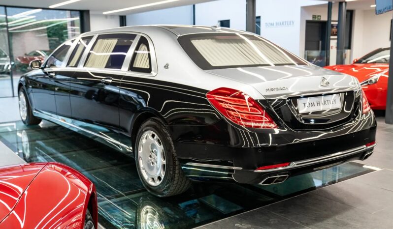 
Mercedes-Benz Maybach S600 Pullman full									