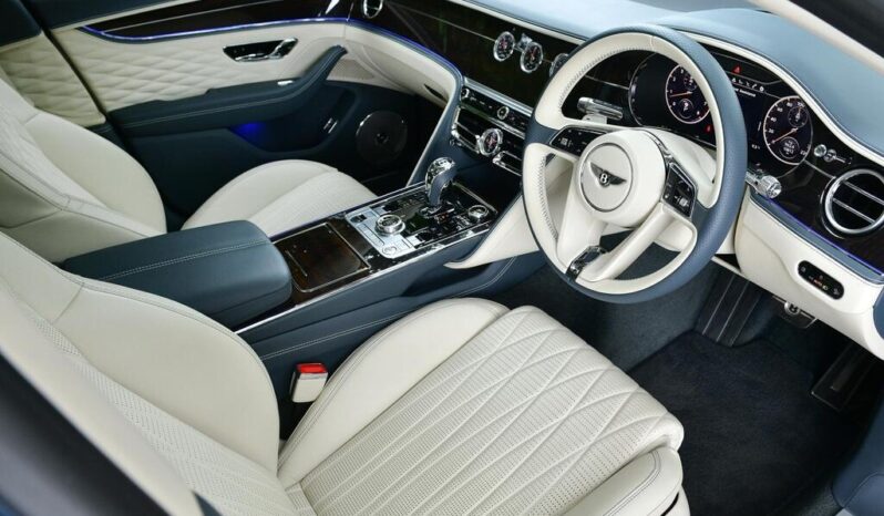 
Bentley Flying Spur 6.0 W12 Mulliner full									