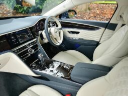 
Bentley Flying Spur 6.0 W12 Mulliner full									