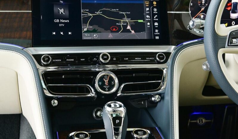 
Bentley Flying Spur 6.0 W12 Mulliner full									