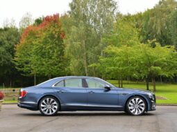 
Bentley Flying Spur 6.0 W12 Mulliner full									