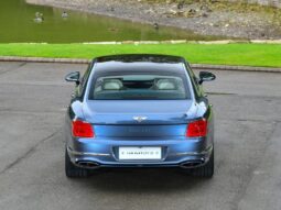 
Bentley Flying Spur 6.0 W12 Mulliner full									