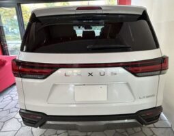 
LEXUS LX600 Off-Road full									