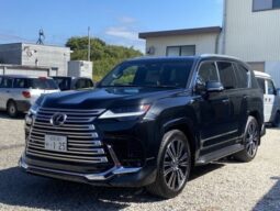 LEXUS LX 600