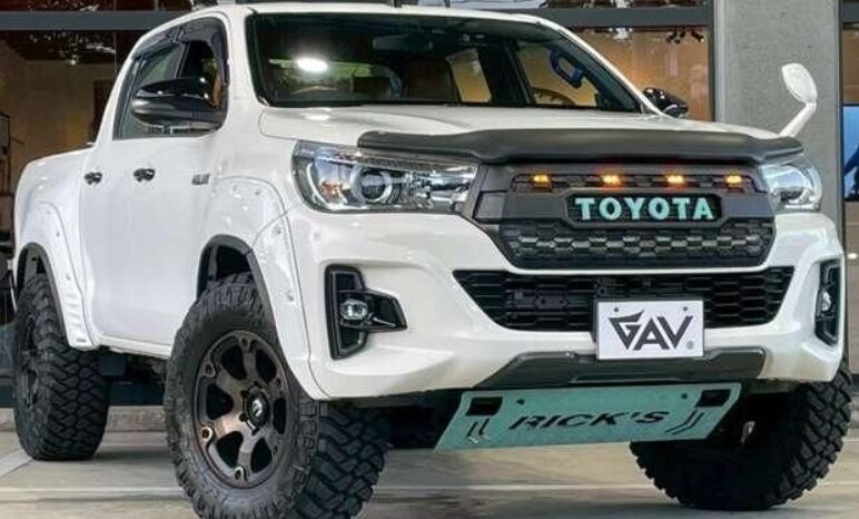 
Hilux 2.4 Z Black Rally Eddition full									