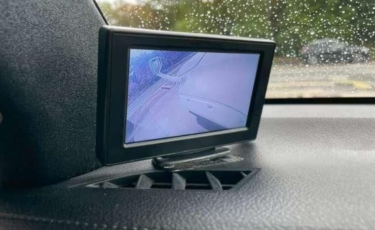 
Hilux 2.4 Z Black Rally Eddition full									