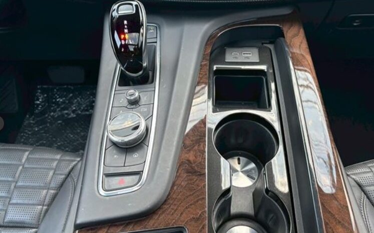 
CADILLAC ESCALADE full									